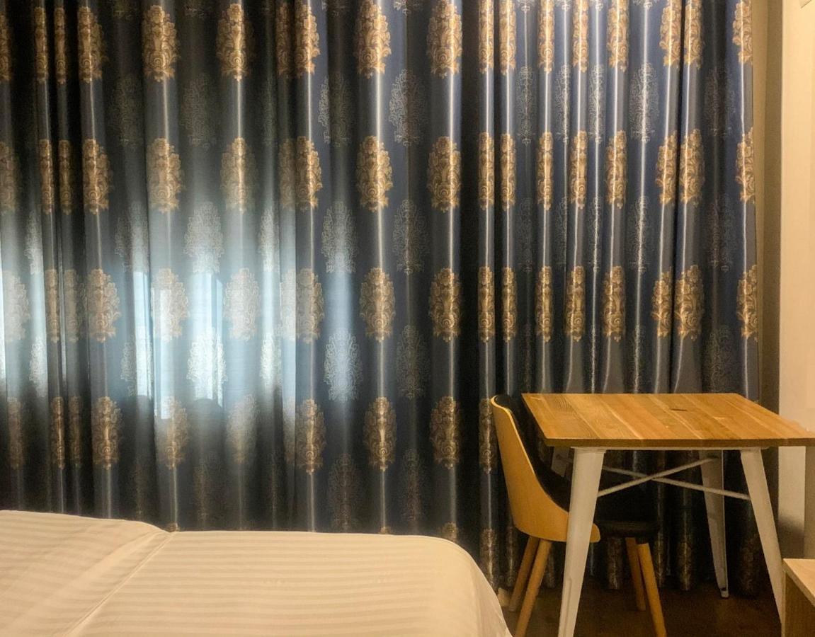 Park Hotel Tirana Yzberish Luaran gambar