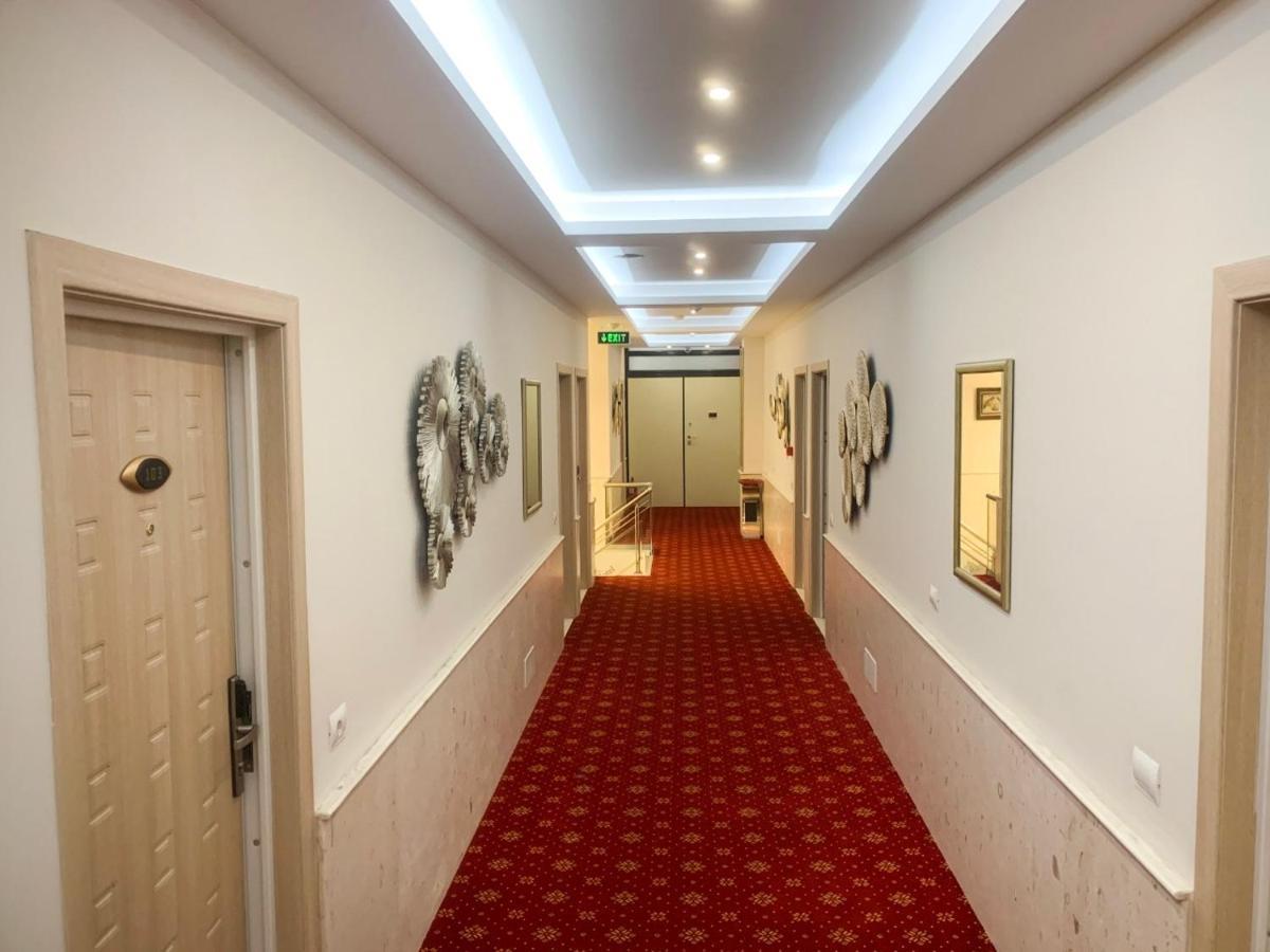 Park Hotel Tirana Yzberish Luaran gambar