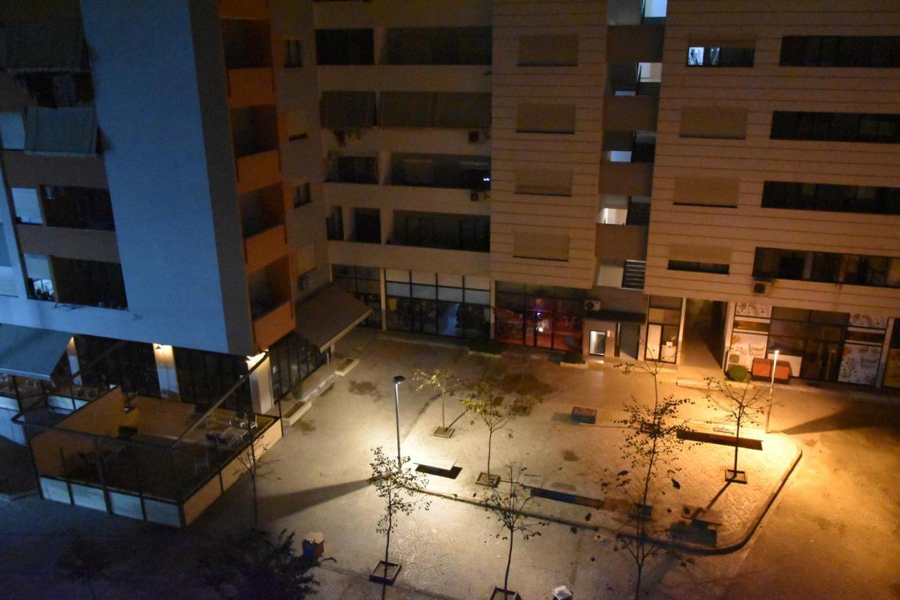 Park Hotel Tirana Yzberish Luaran gambar
