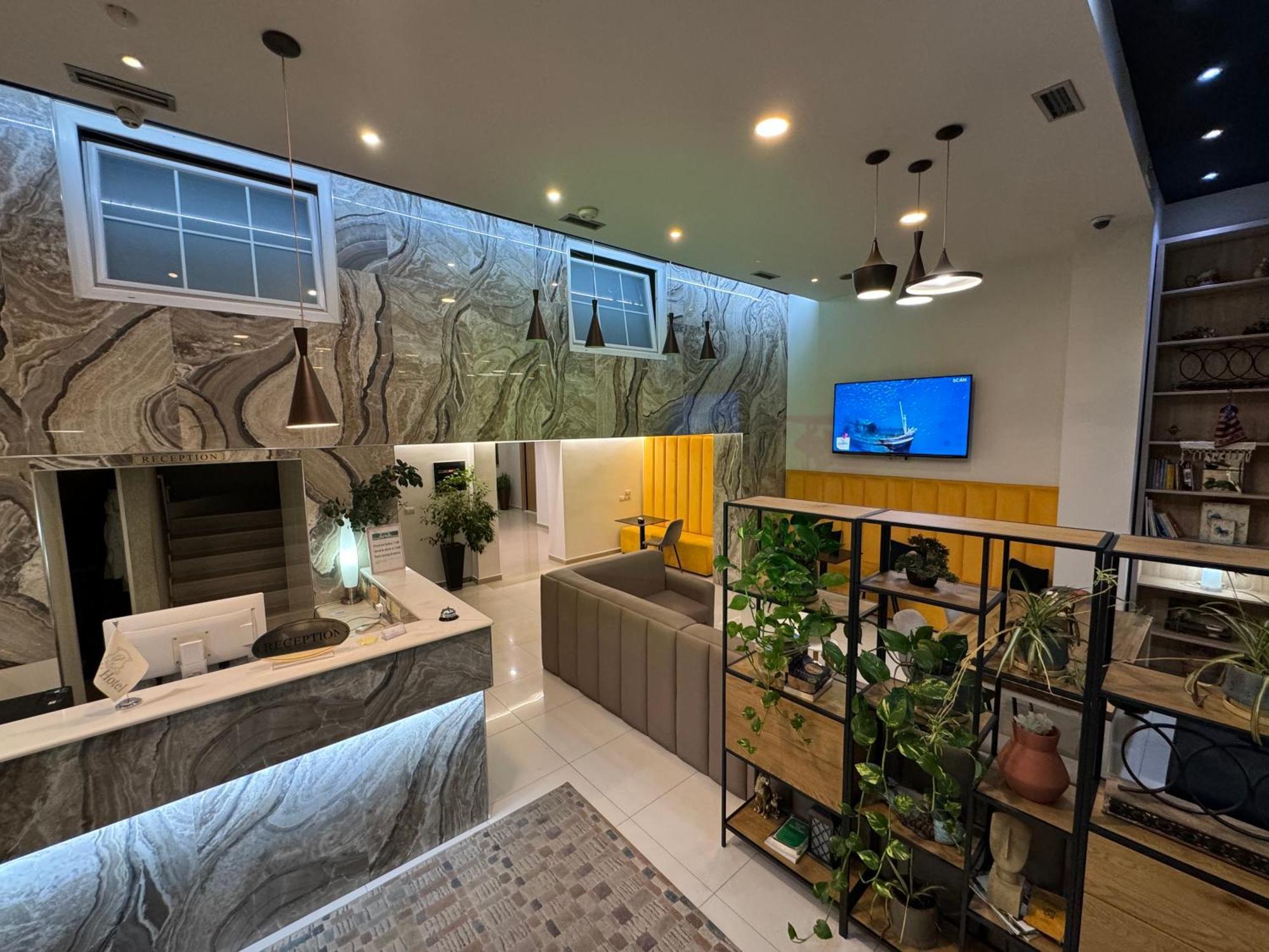 Park Hotel Tirana Yzberish Luaran gambar